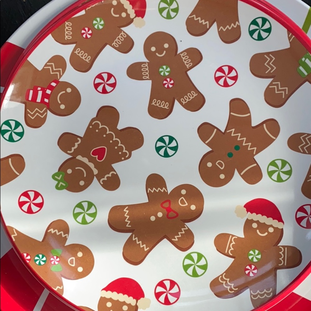 Holiday Tableware (plastic) - Picture 4 of 5